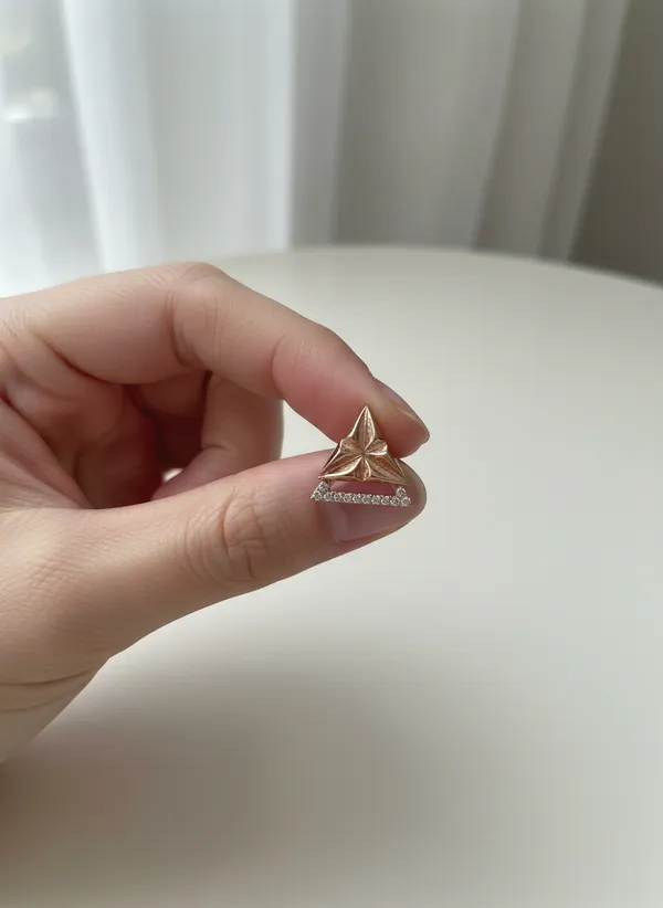 Elegant_Triangular_Rose_Gold_Jewelry_Set_Pendant_Necklace_Stud_Earrings_925_Sterling_Silver